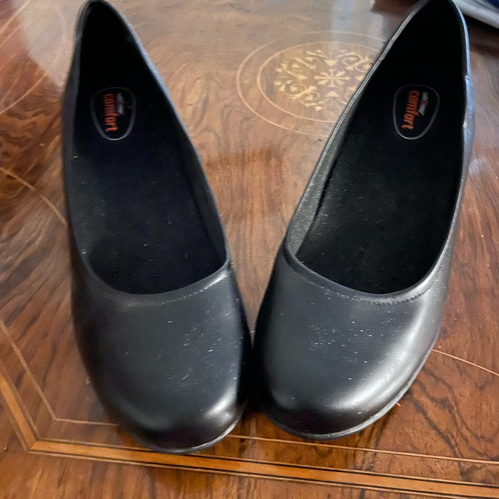 Women’s safe T Step Shoes